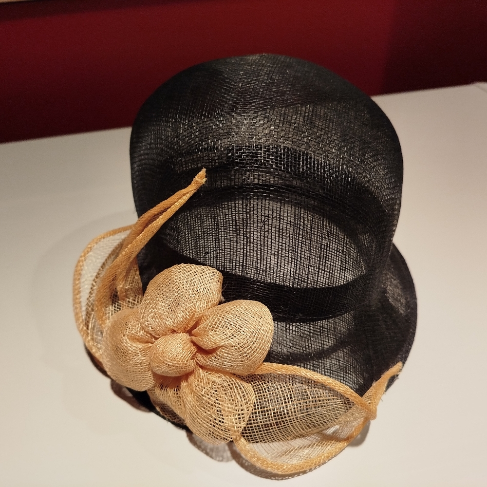 Elegant Black and Tan Women's Hat - Made In Canada
